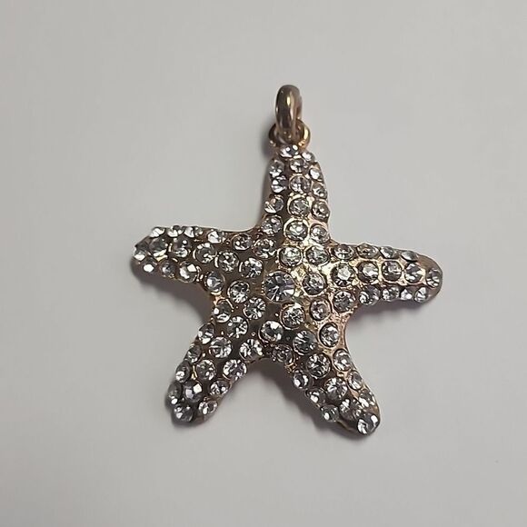 Large Starfish Rhinestone Pendant - Picture 1 of 4